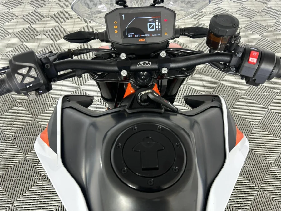 Used 2021 KTM Duke 890 Duke R - WeBuyCars Richmond