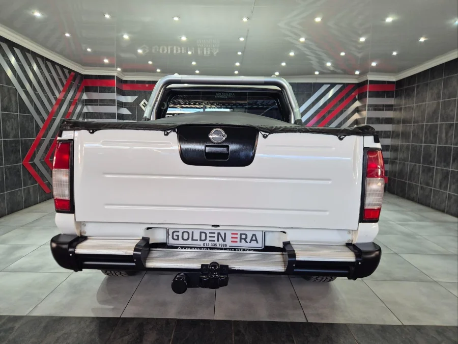Used 2015 Nissan NP300 Hardbody 2.4 double cab Hi-rider - Golden Era Motors