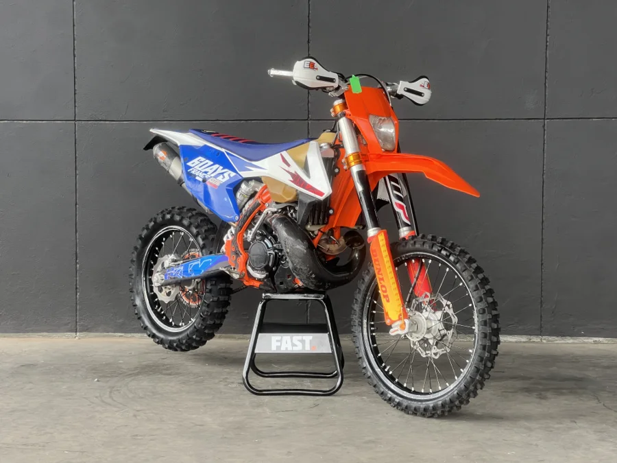 KTM 250 EXC TPI SIX DAYS FRANCE - FAST KTM KTM 250 EXC TPI SIX DAYS FRANCE - FAST KTM