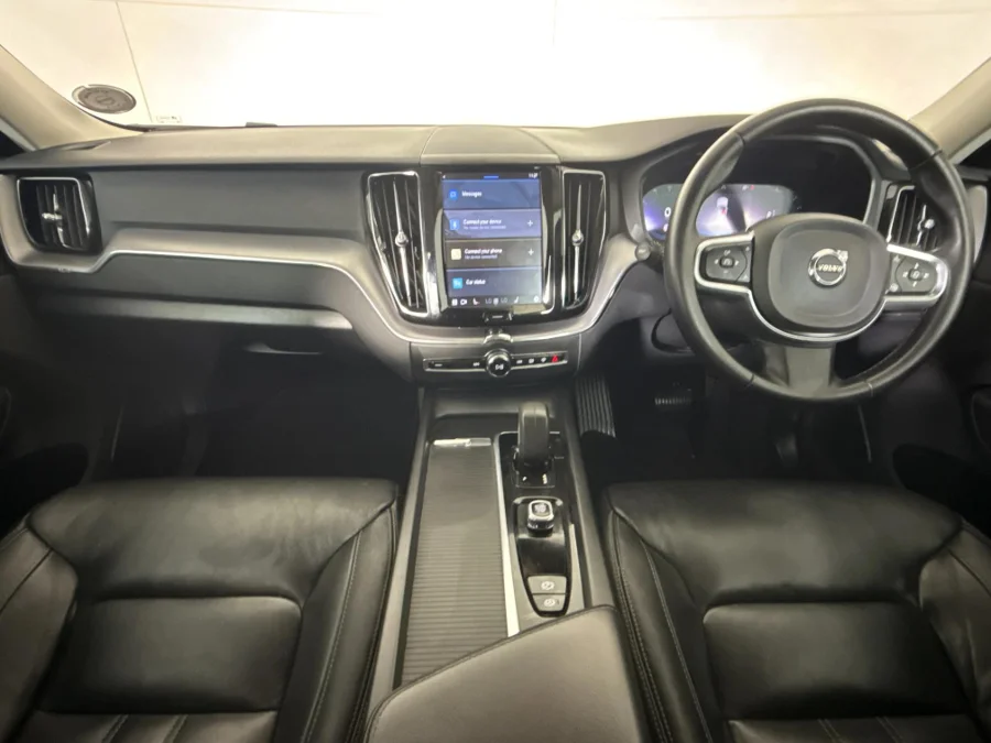 Used 2022 Volvo XC60 B5 AWD Essential - WeBuyCars Midstream