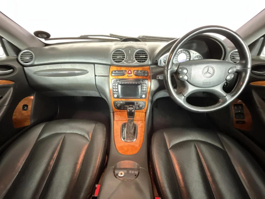 Used 2002 Mercedes-Benz CLK CLK320 coupé Elegance - WeBuyCars The Dome