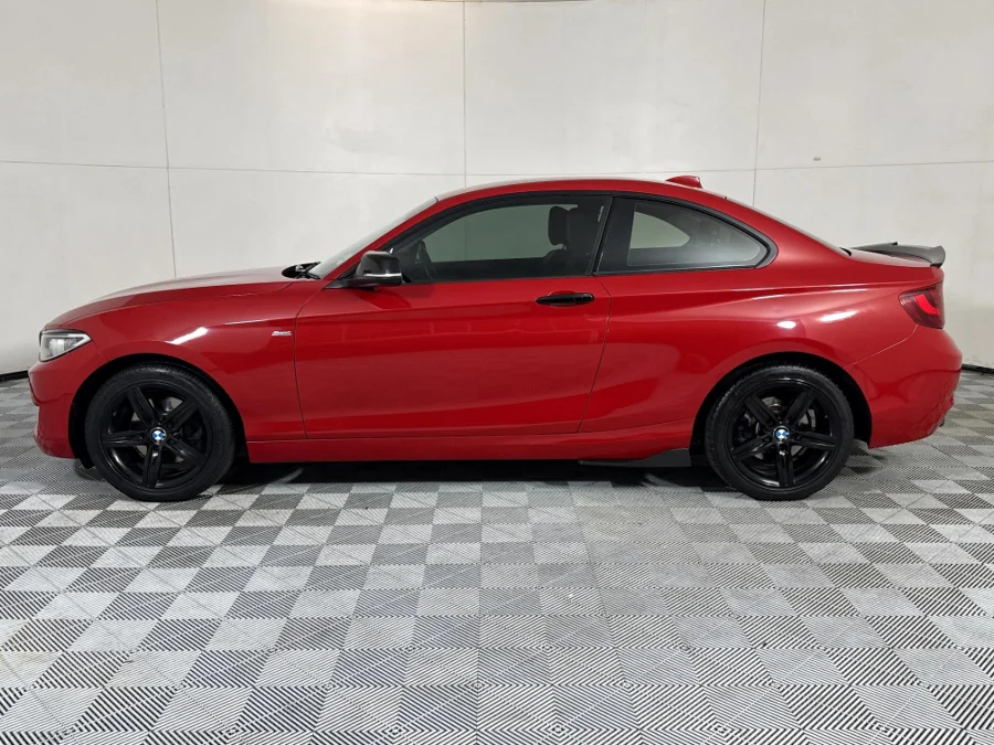 Used 2016 BMW 2 Series 220i coupe Sport - WeBuyCars Midstream