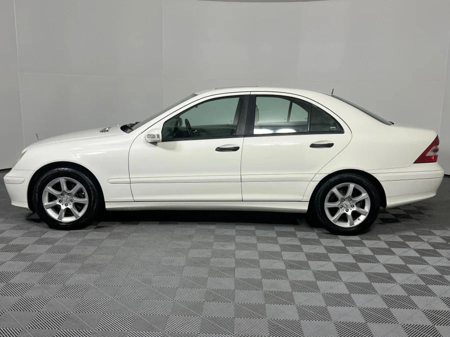 Used 2006 Mercedes-Benz C-Class C200 Kompressor Elegance - WeBuyCars Montana