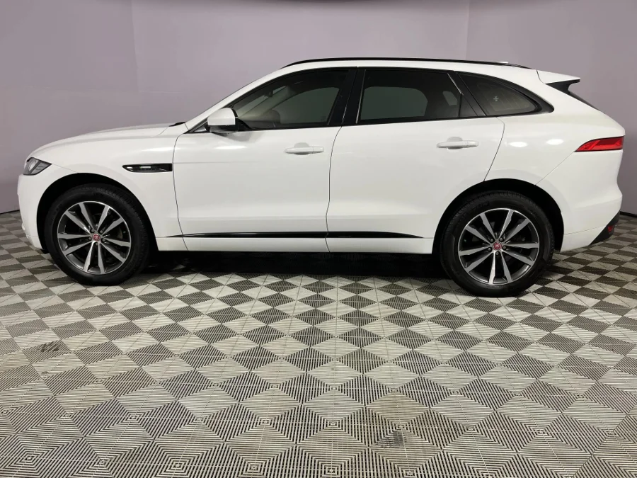 Used 2018 Jaguar F-Pace 25d AWD Chequered Flag - WeBuyCars Montana