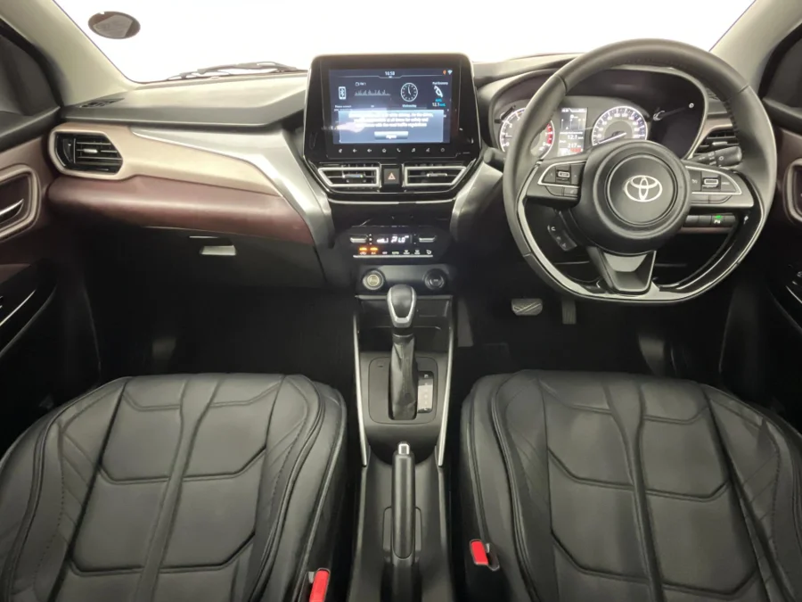 Used 2025 Toyota Starlet Cross 1.5 XR auto - WeBuyCars George