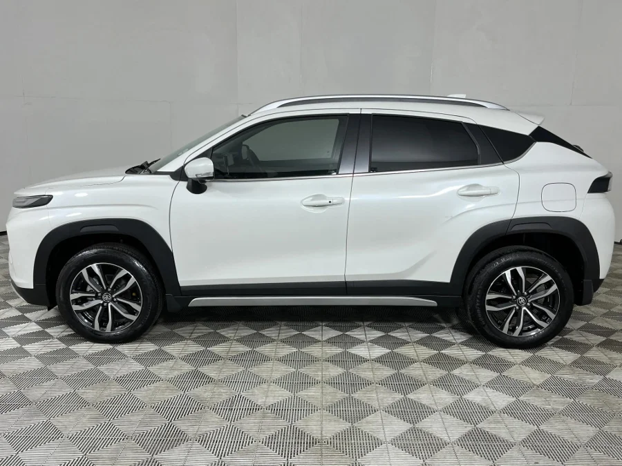 Used 2025 Toyota Starlet Cross 1.5 XR auto - WeBuyCars George