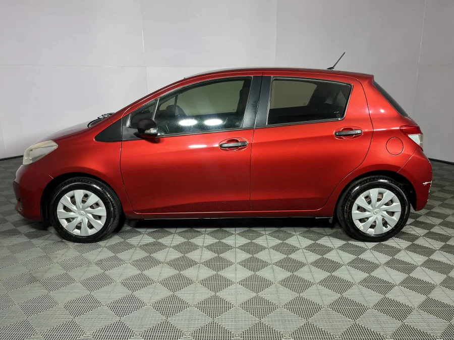 Used 2012 Toyota Yaris 5-door 1.3 XS - WeBuyCars Rustenburg