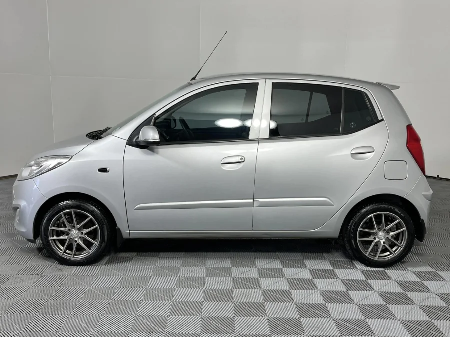Used 2016 Hyundai i10 1.1 Motion - WeBuyCars Montana