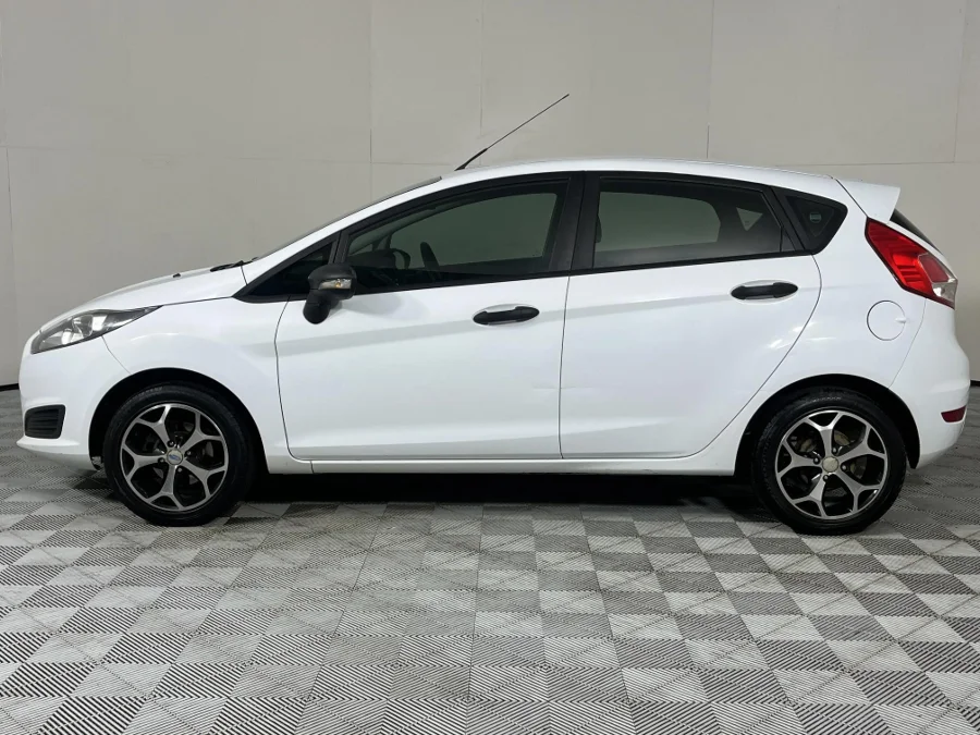 Used 2017 Ford Fiesta 5-door 1.4 Ambiente - WeBuyCars Pietermaritzburg