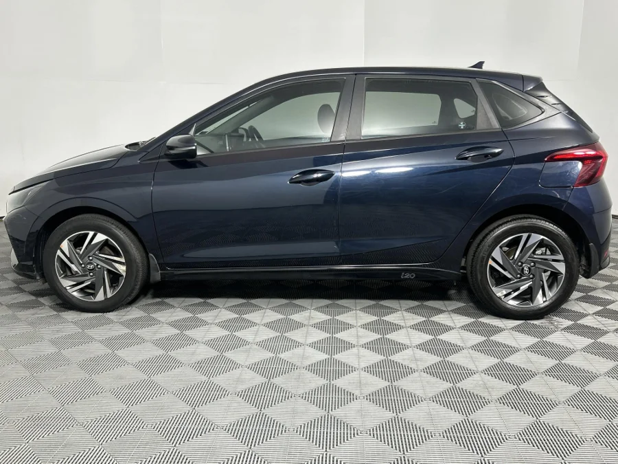 Used 2023 Hyundai i20 1.0T N Line - WeBuyCars Richmond