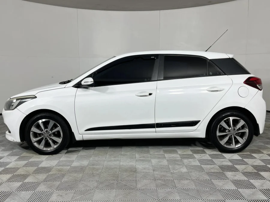 Used 2017 Hyundai i20 1.4 Fluid auto - WeBuyCars Pietermaritzburg