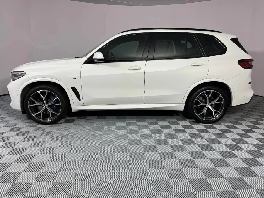 Used 2022 BMW X5 xDrive30d M Sport - WeBuyCars Lansdowne