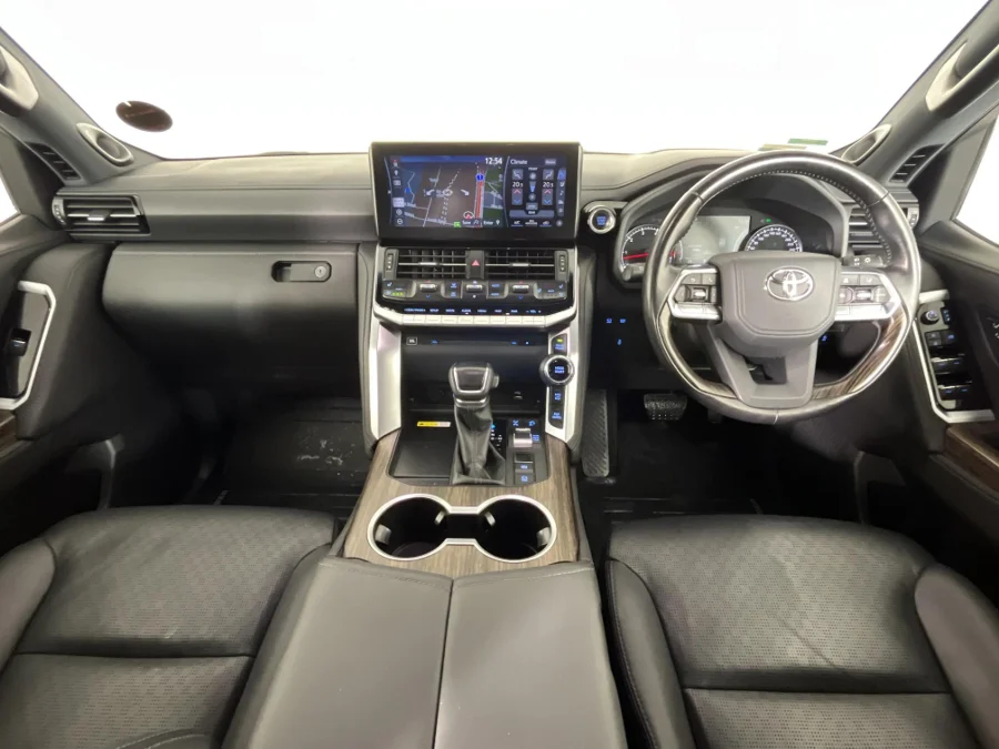 Used 2022 Toyota Land Cruiser 300 3.3D ZX - WeBuyCars Pietermaritzburg Used 2022 Toyota Land Cruiser 300 3.3D ZX - WeBuyCars Pietermaritzburg
