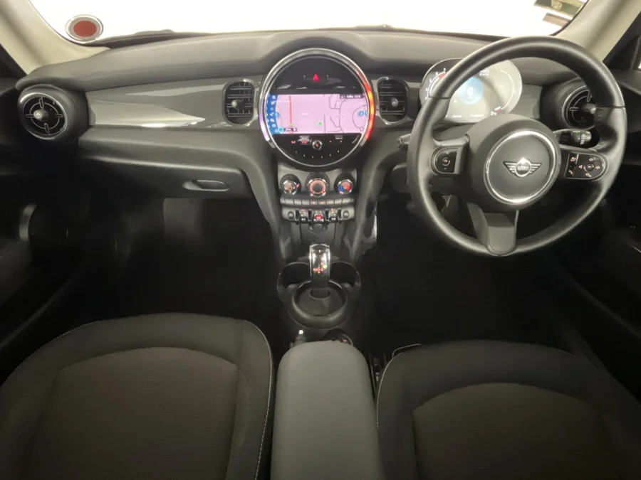 Used 2022 MINI Hatch One Hatch 3-door - WeBuyCars Silverlakes