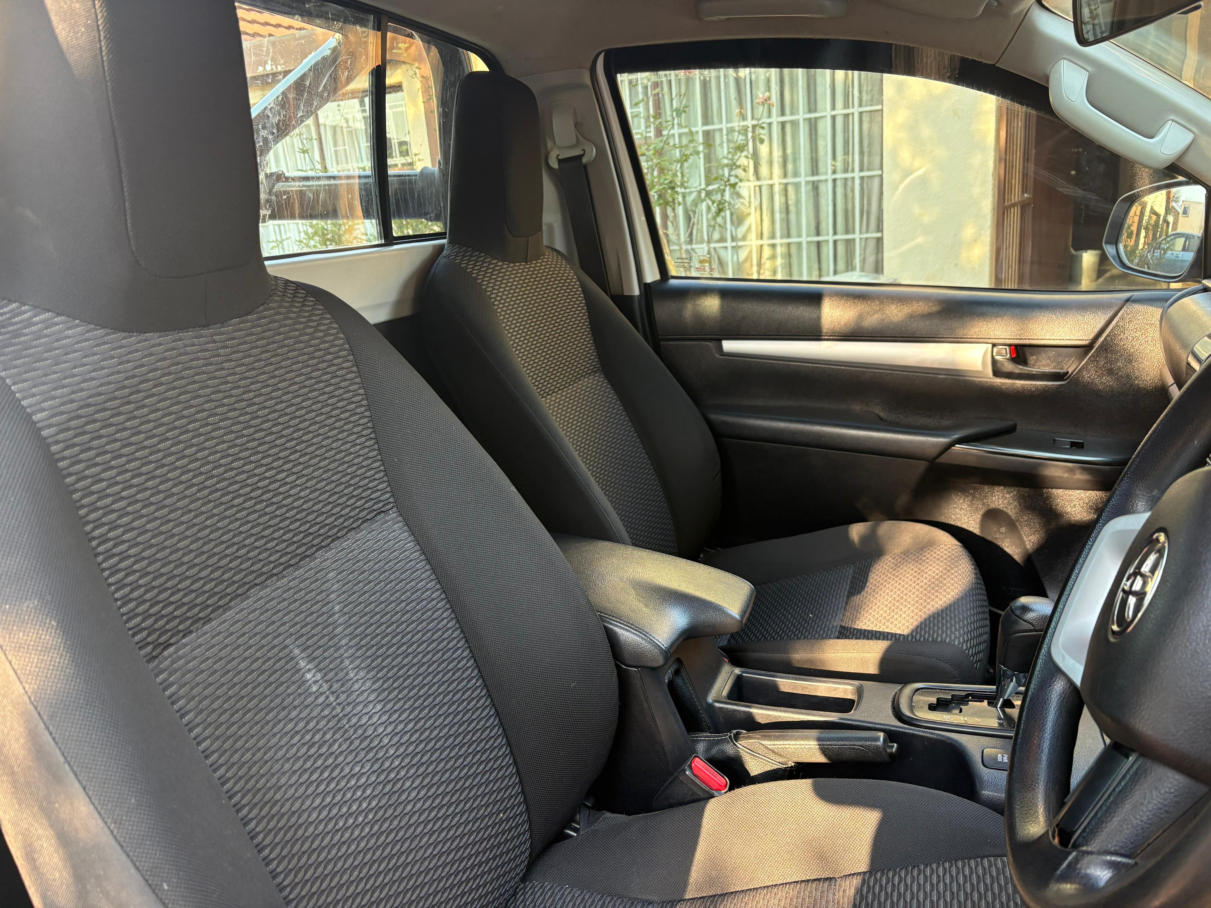 Used 2018 Toyota Hilux 2.4GD-6 4x4 SR