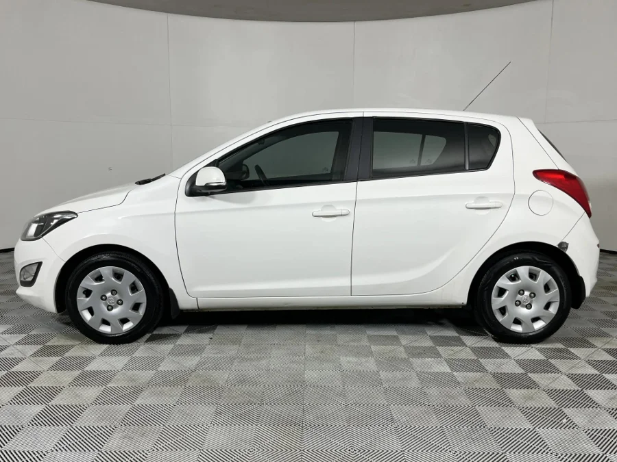 Used 2013 Hyundai i20 1.4 Fluid auto - WeBuyCars Riverhorse
