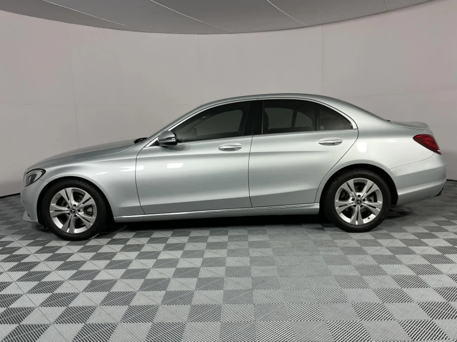 Used 2017 Mercedes-Benz C-Class C180 Avantgarde auto - WeBuyCars Brackenfell Cape Town