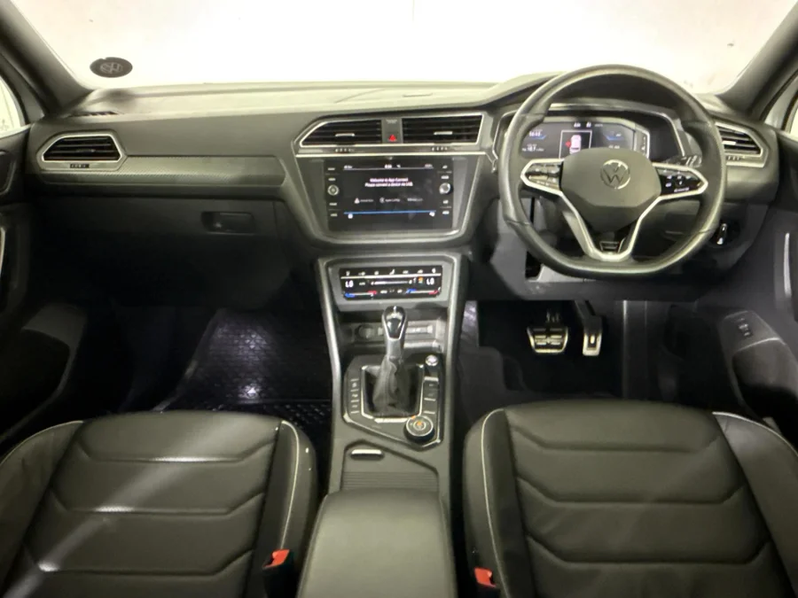 Used 2023 Volkswagen Tiguan Allspace 2.0TSI 4Motion R-Line - WeBuyCars Midstream