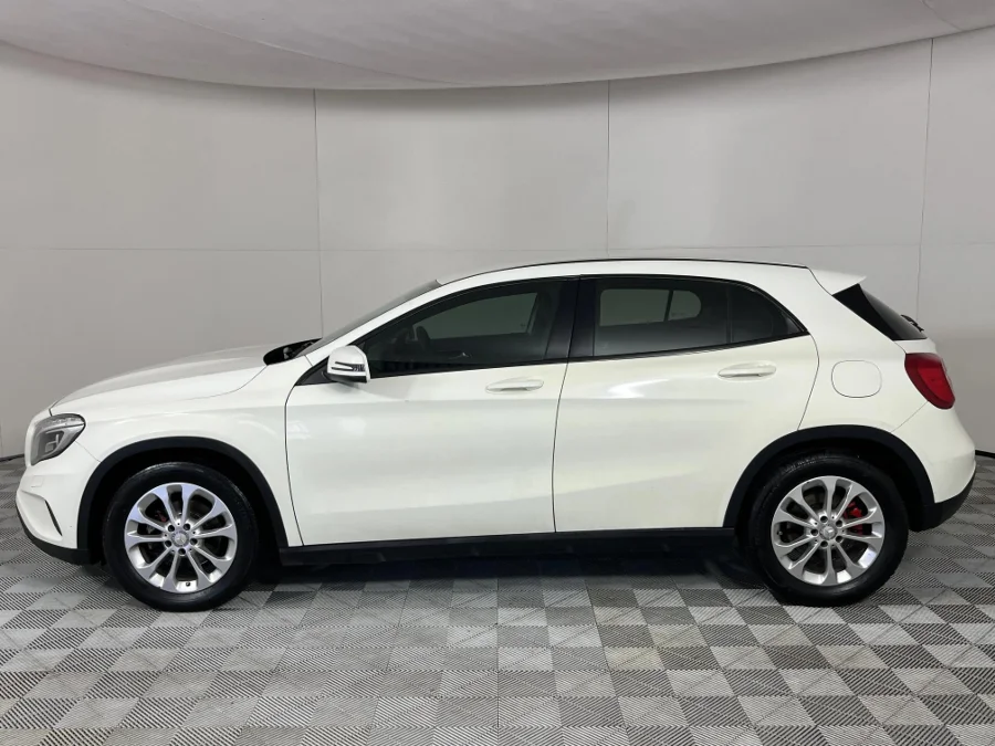 Used 2014 Mercedes-Benz GLA 200d auto - WeBuyCars Mbombela