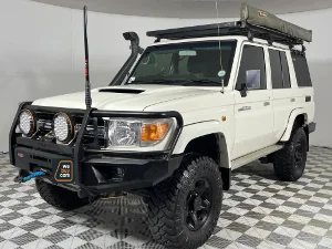 Used 2021 Toyota Land Cruiser 76 4.5D-4D V8 station wagon LX