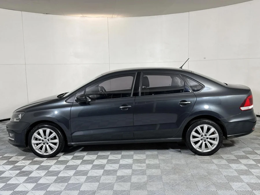 Used 2017 Volkswagen Polo sedan 1.6 Comfortline auto - WeBuyCars Midstream