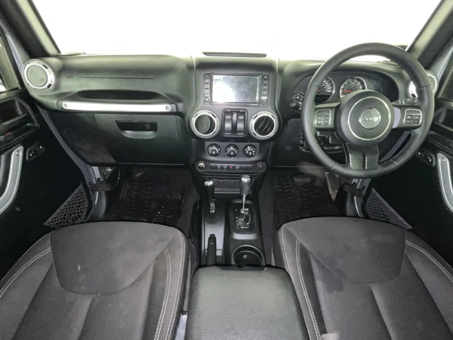 Used 2017 Jeep Wrangler 3.6L Rubicon - WeBuyCars  Witbank