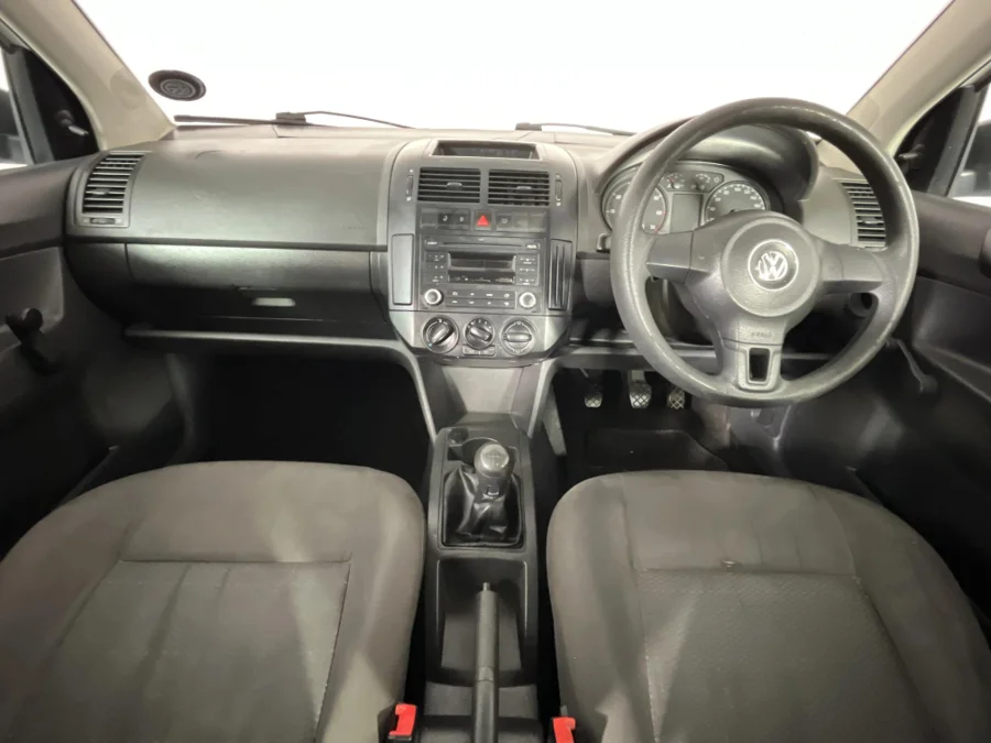 Used 2017 Volkswagen Polo Vivo hatch 1.4 Conceptline - WeBuyCars Brackenfell Cape Town