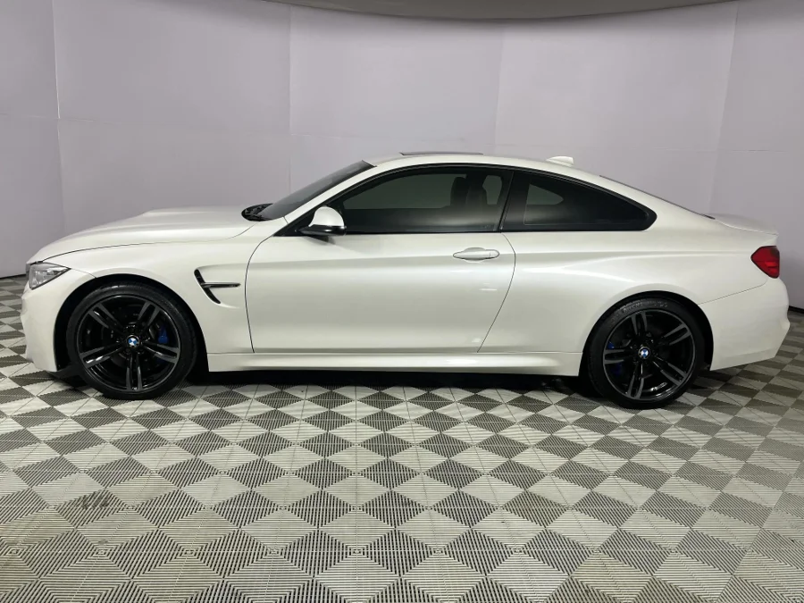Used 2015 BMW M4 coupe auto - WeBuyCars Durban