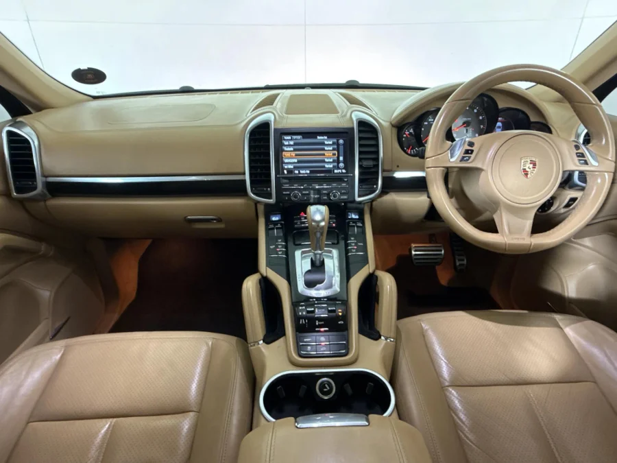 Used 2010 Porsche Cayenne S - WeBuyCars Midstream