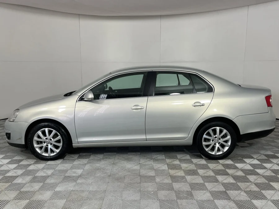 Used 2011 Volkswagen Jetta 1.6TDI Comfortline auto - WeBuyCars Mbombela