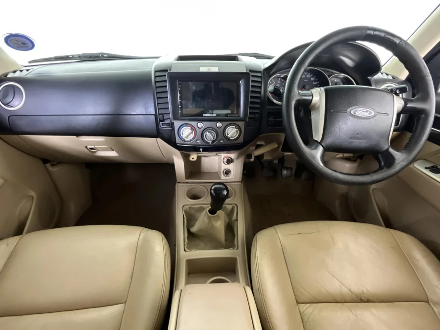 Used 2011 Ford Everest 3.0TDCi XLT - WeBuyCars Montana