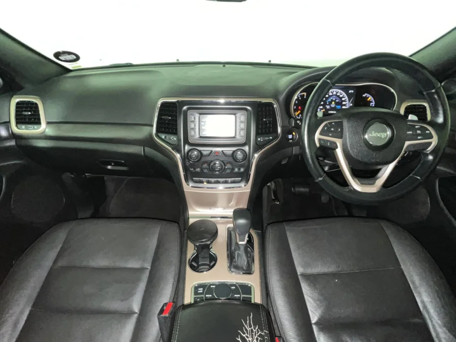 Used 2019 Jeep Grand Cherokee 3.0CRD Laredo - WeBuyCars Germiston