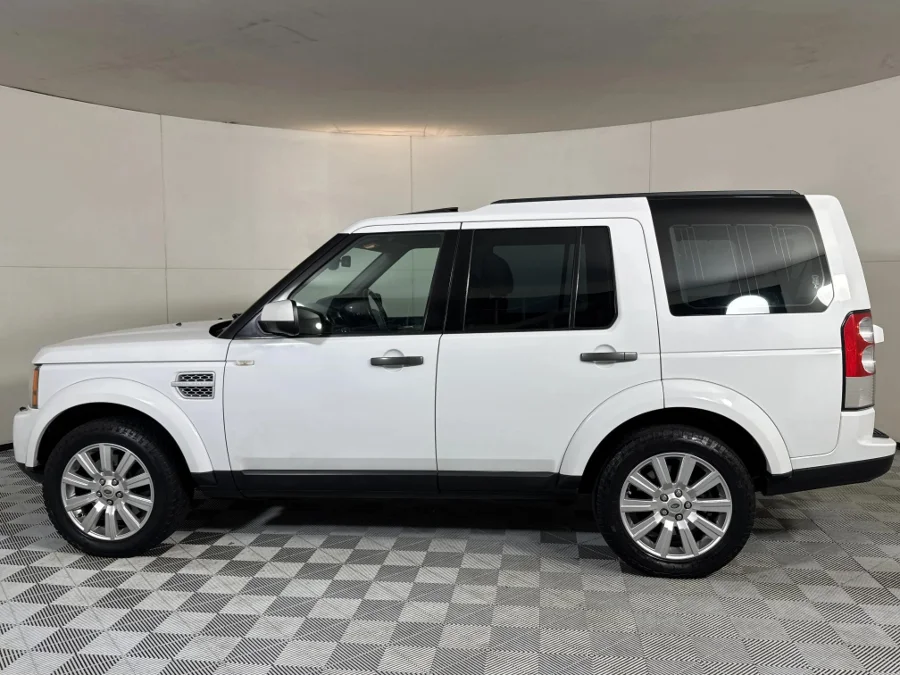 Used 2014 Land Rover Discovery SDV6 SE - WeBuyCars Midstream