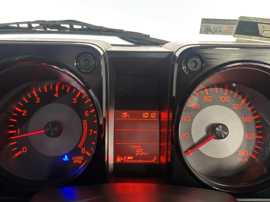 Used 2022 Suzuki Jimny 1.5 GLX AllGrip 3-door manual - WeBuyCars Lansdowne