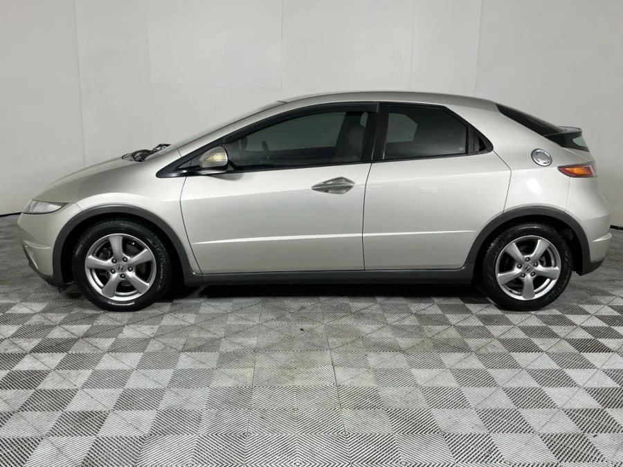 Used 2007 Honda Civic hatch 1.8 EXi - WeBuyCars The Dome Used 2007 Honda Civic hatch 1.8 EXi - WeBuyCars The Dome
