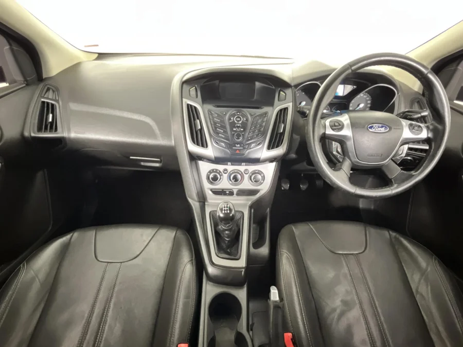 Used 2013 Ford Focus hatch 1.6 Trend - WeBuyCars Montana Used 2013 Ford Focus hatch 1.6 Trend - WeBuyCars Montana