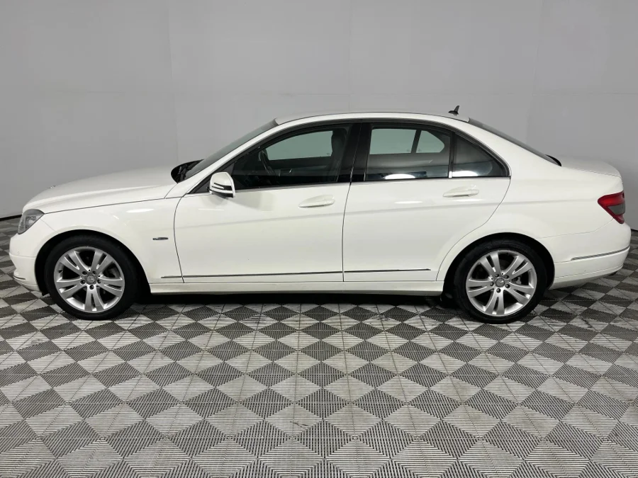 Used 2011 Mercedes-Benz C-Class C180CGI Avantgarde Touchshift - WeBuyCars Richmond