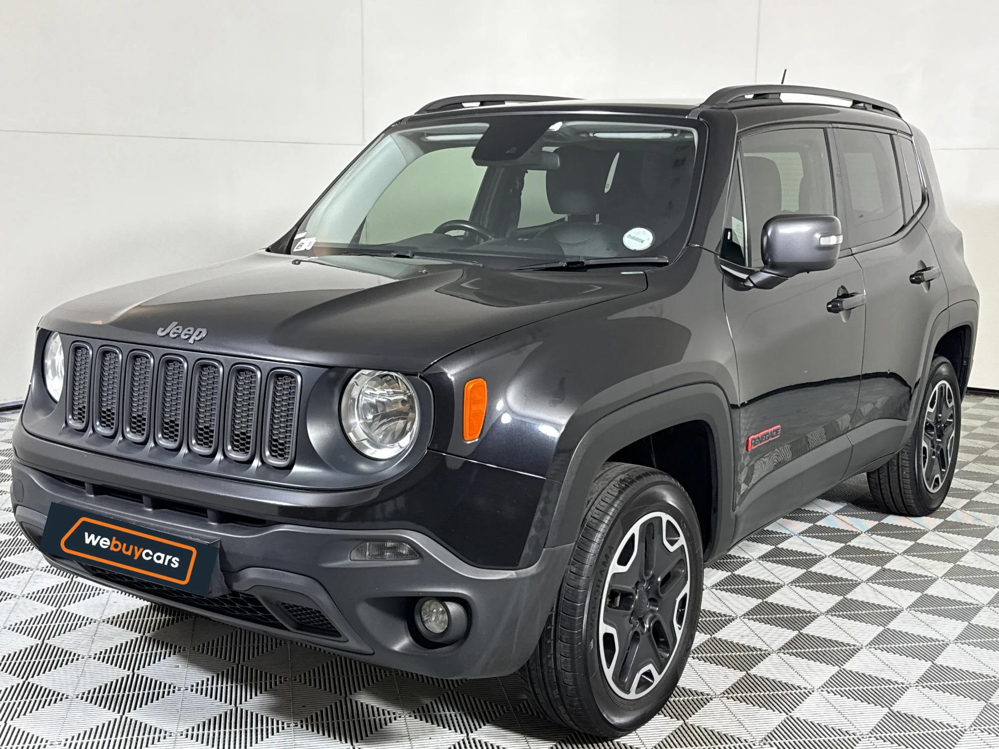 Used 2015 Jeep Renegade 2.4L 4x4 Trailhawk