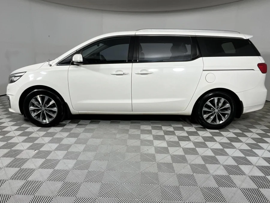 Used 2016 Kia Grand Sedona 2.2CRDi SX - WeBuyCars Silverlakes Used 2016 Kia Grand Sedona 2.2CRDi SX - WeBuyCars Silverlakes