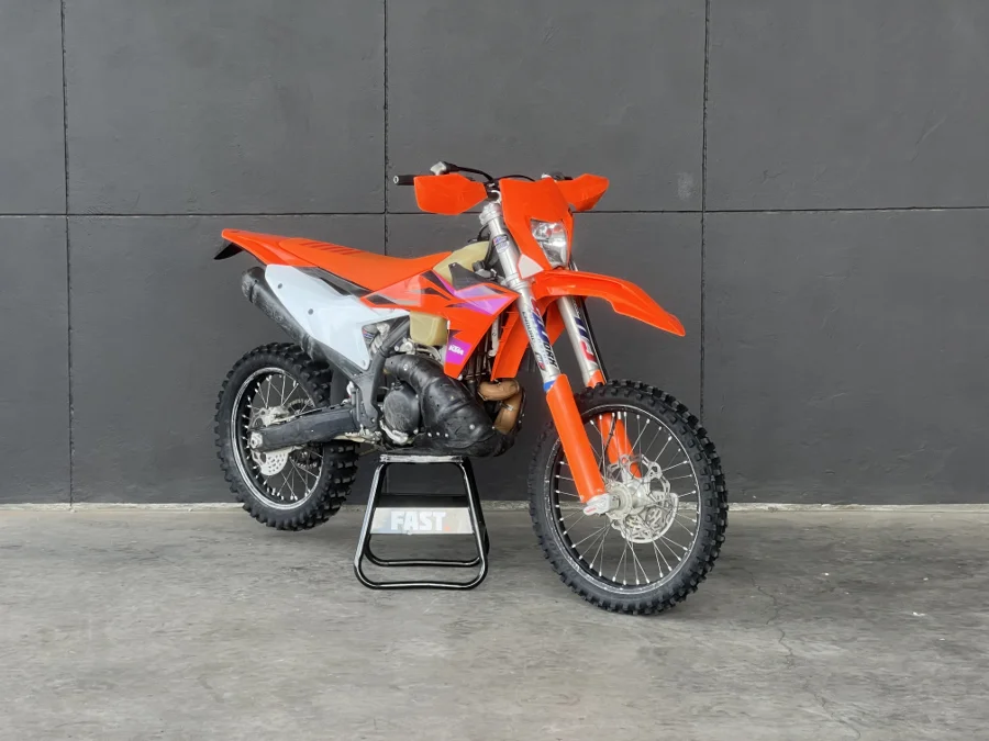 KTM 300 XC-W - FAST KTM