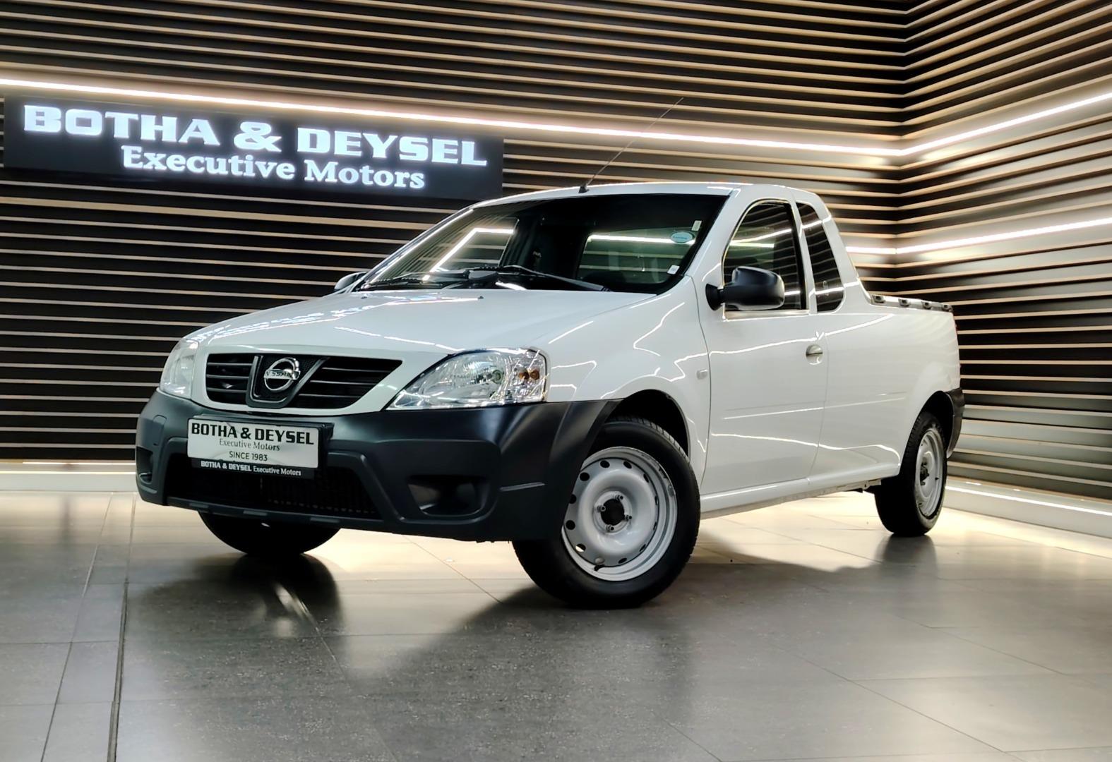 Used 2023 Nissan NP200 1.6i safety pack