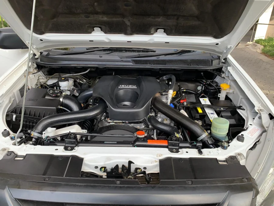 Used 2018 Isuzu KB 250D-Teq double cab X-Rider - Khensani Imports And Exports