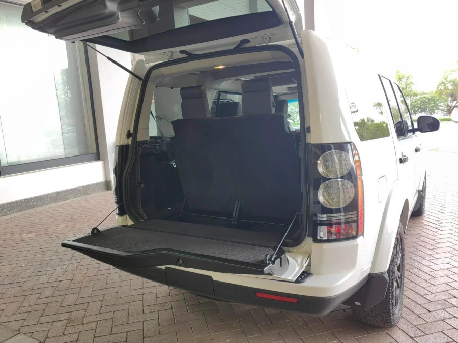 Used 2015 Land Rover Discovery SDV6 SE - Selective Autohaus