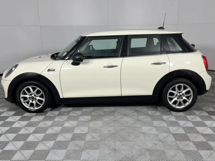 Used 2019 MINI Hatch One Hatch 5-door - WeBuycars East London