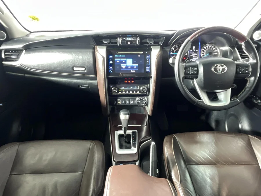 Used 2016 Toyota Fortuner 2.8GD-6 4x4 auto - WeBuyCars Rustenburg