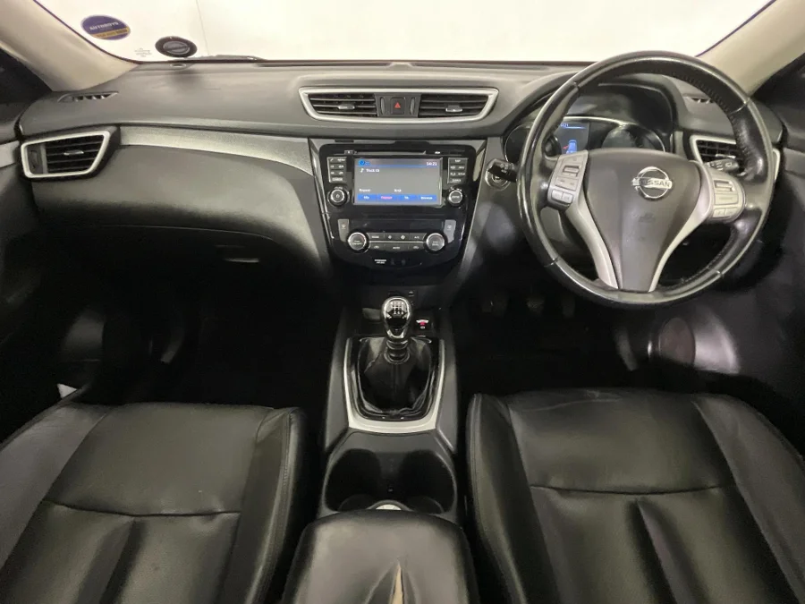 Used 2015 Nissan X-Trail 1.6dCi 4x4 LE - WeBuyCars The Dome