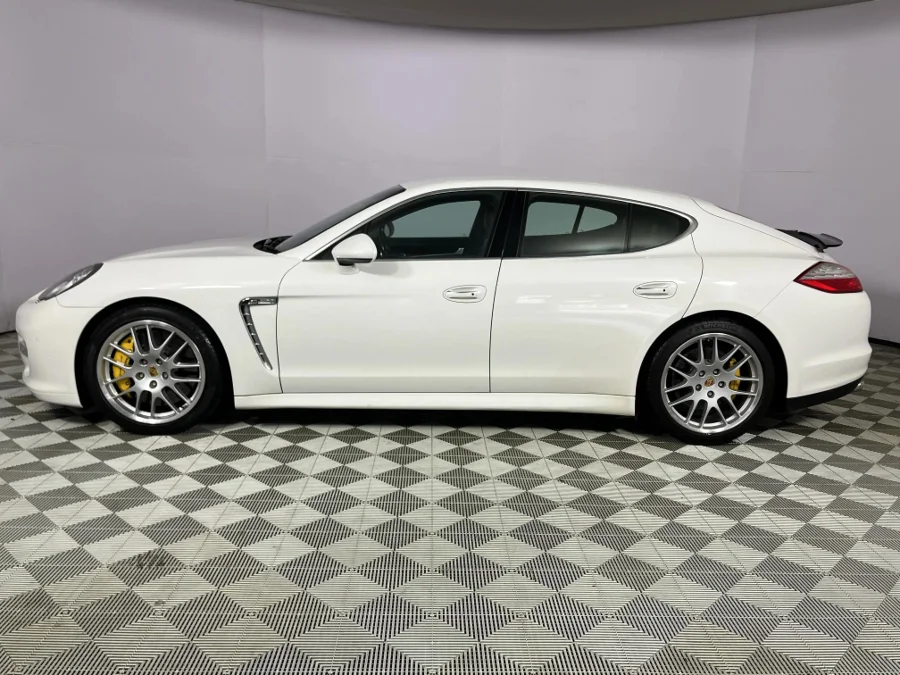 Used 2011 Porsche Panamera turbo - WeBuyCars Durban