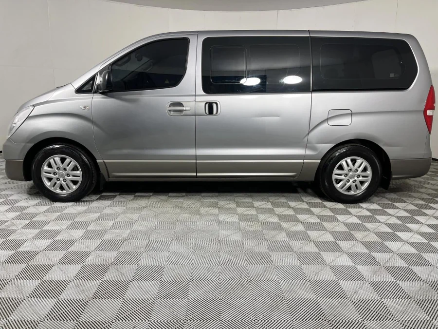 Used 2016 Hyundai H-1 2.5VGTi bus Elite 9-seater - WeBuyCars Pietermaritzburg