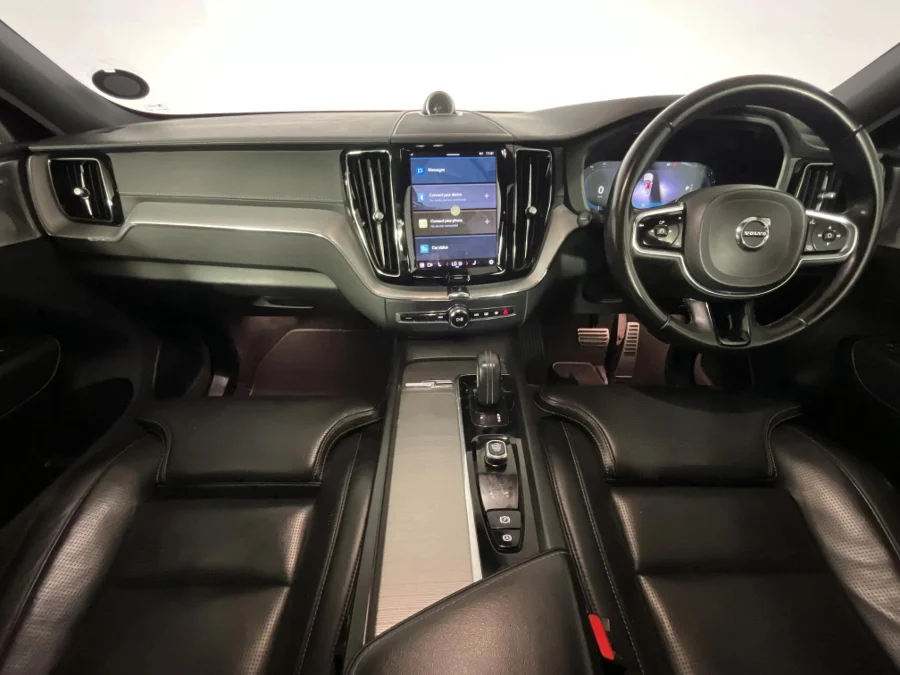 Used 2022 Volvo XC60 B5 AWD Ultimate Dark - WeBuyCars Montana