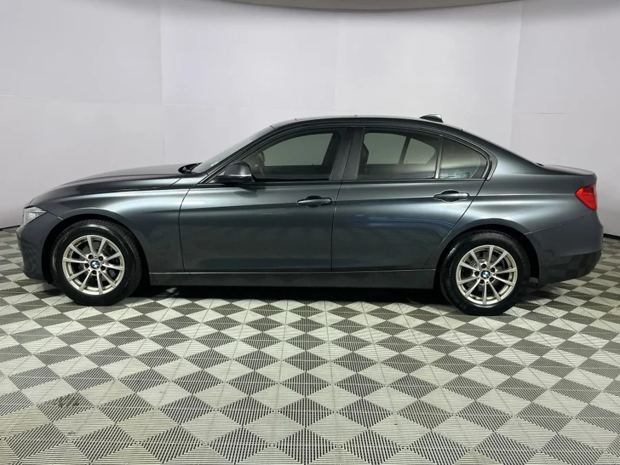 Used 2015 BMW 3 Series 320i sports-auto - WeBuyCars Durban